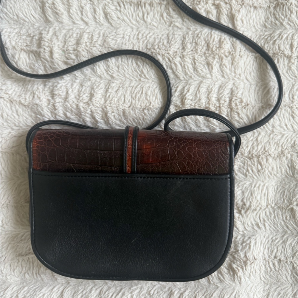 Brighton Elegant Black and Brown Women's Bag - Picture 3 of 4